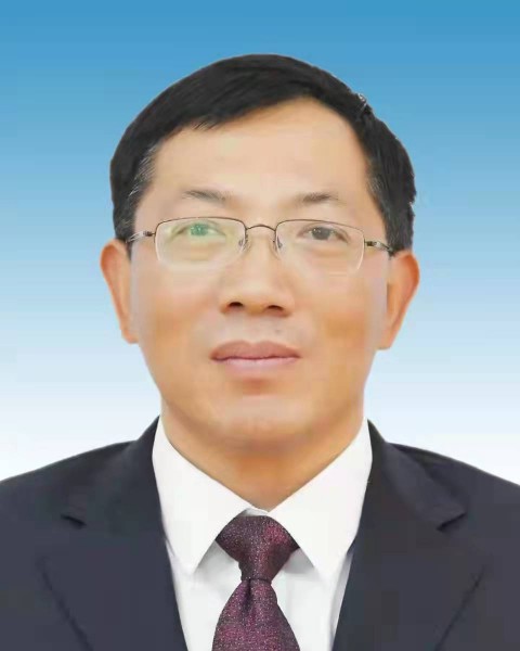 李家富